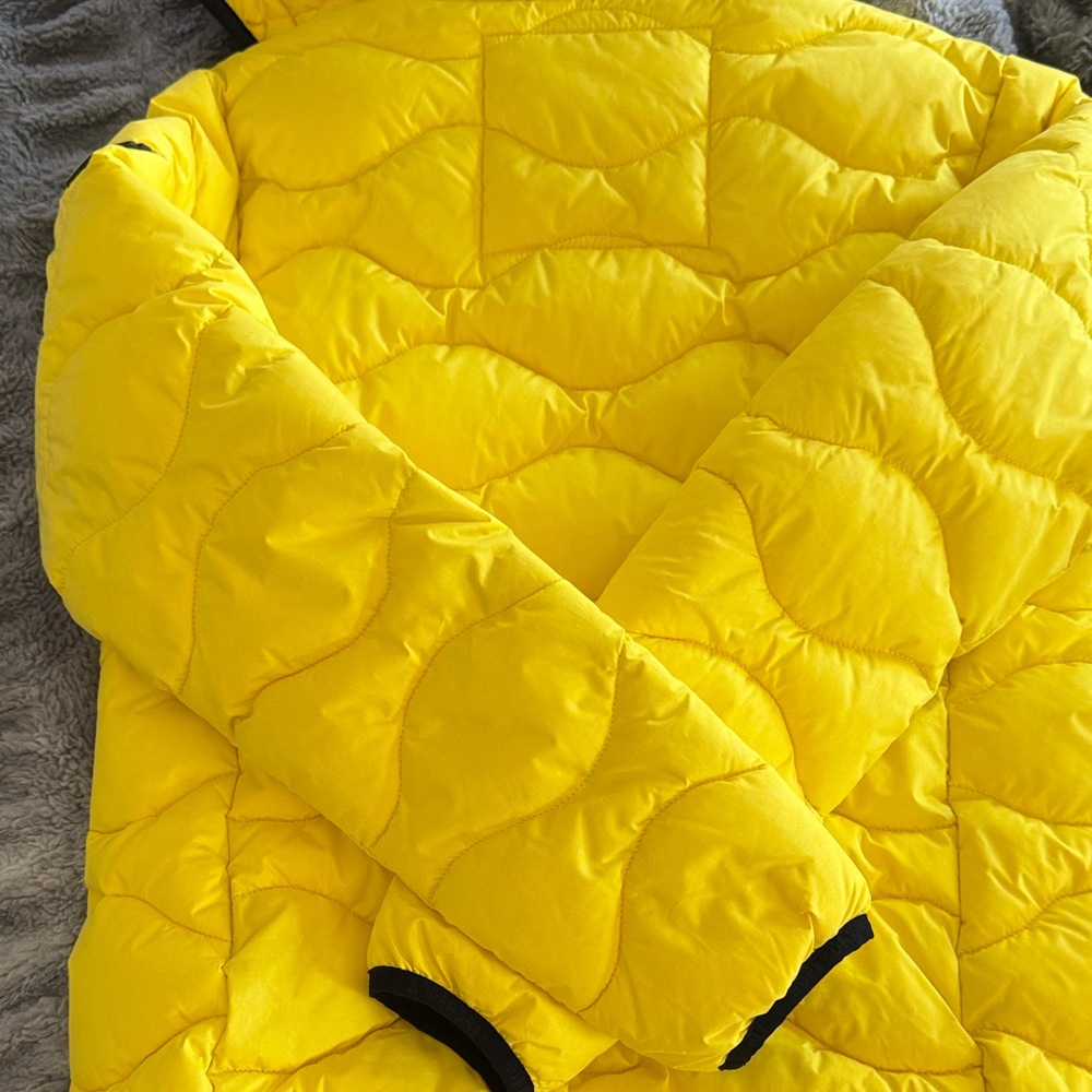 Superdry Bright Yellow Quilted Hooded Puffer Jacket - Picture 9 of 11